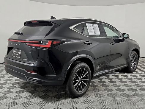 Used 2024 Lexus NX 250 FWD image 4