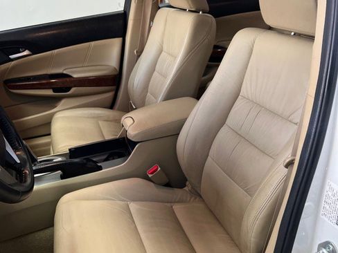 Used 2011 Honda Accord EX-L image 8