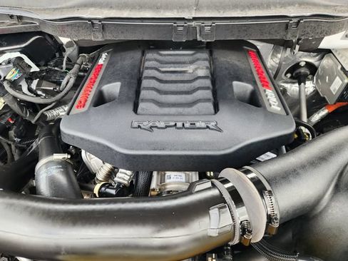 Used 2025 Ford F150 Raptor AWD/4WD image 30