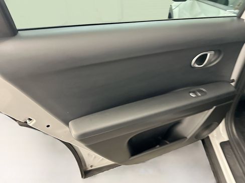 Used 2024 Hyundai Ioniq 5 SEL image 27