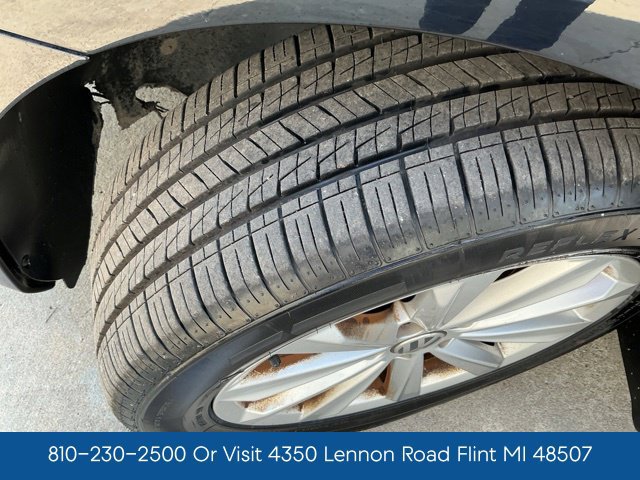 Used 2013 Volkswagen Passat 2.5 SEL FWD image 8