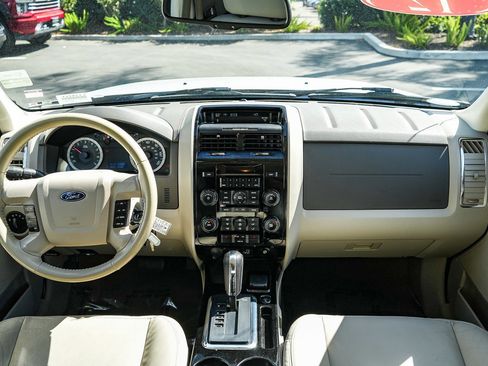 Used 2012 Ford Escape Limited AWD/4WD image 12