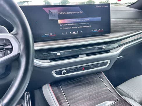 Used 2024 BMW X5 xDrive40i w/ M Sport Package AWD/4WD image 18