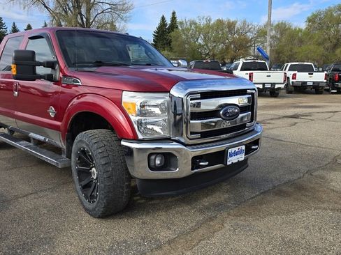 Used 2013 Ford F250 Lariat w/ Chrome Pkg image 4