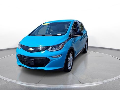 Used 2020 Chevrolet Bolt LT FWD image 3