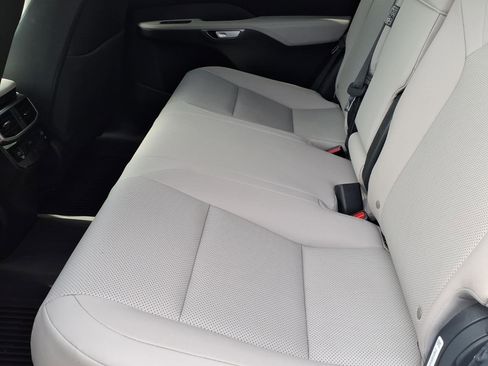 Used 2023 Lexus RX 350 Premium w/ Accessory Package image 6