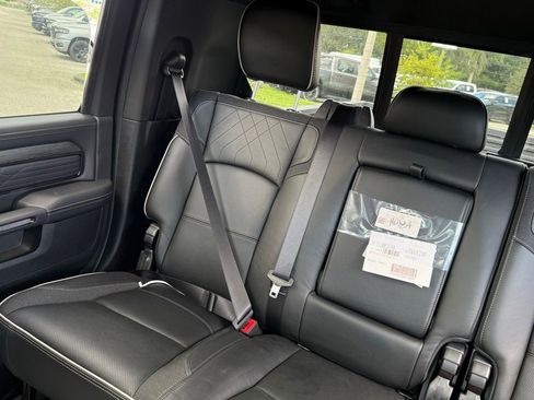 New 2025 RAM 2500 Limited image 12