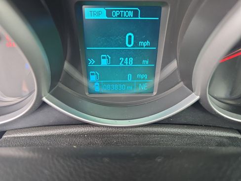 Used 2014 Chevrolet Cruze LS image 24