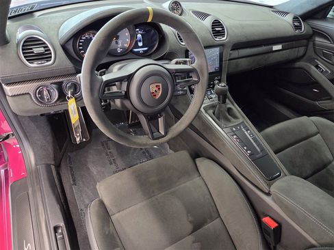 Certified 2025 Porsche 718 Boxster Spyder RS image 4