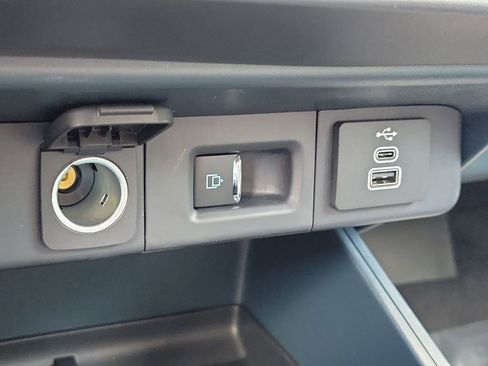 New 2026 Ford Maverick Lariat w/ Black Appearance Package image 26