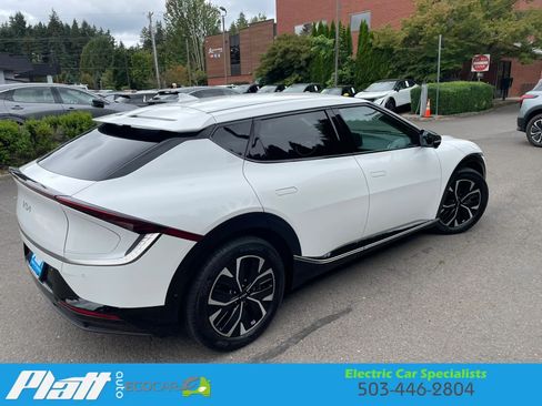 Used 2023 Kia EV6 Wind w/ Wind Technology Package AWD/4WD image 13