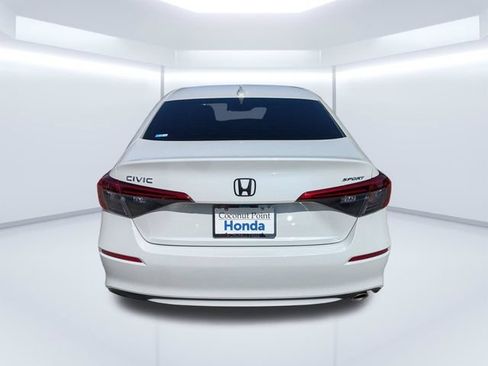 Used 2024 Honda Civic Sport image 5