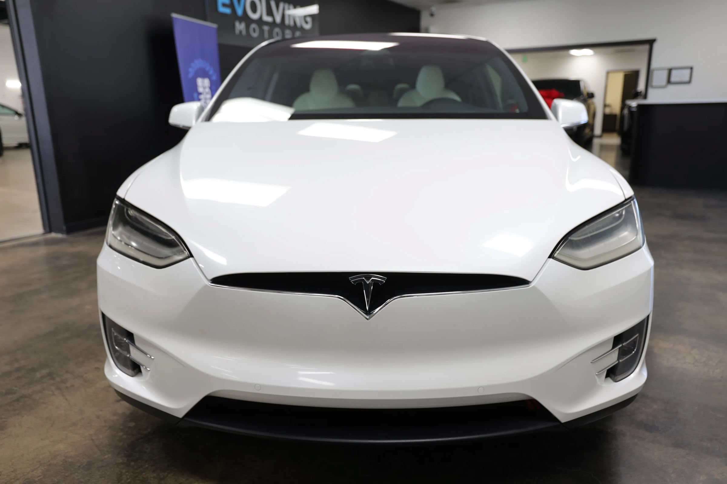Used 2021 Tesla Model X Long Range AWD/4WD image 7