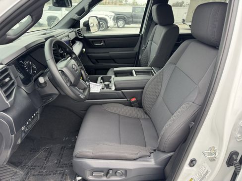 New 2026 Toyota Tundra SR5 image 2