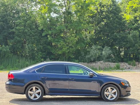 Used 2012 Volkswagen Passat 2.5 SE FWD image 7