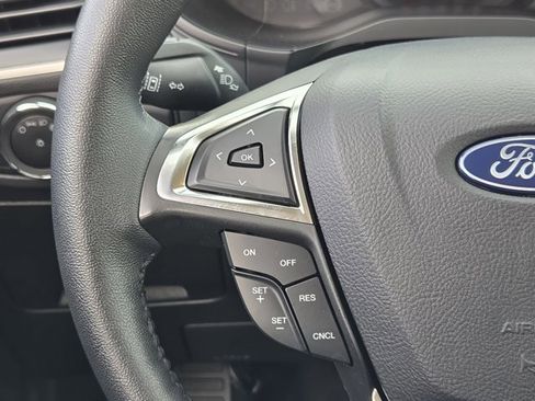 Certified 2024 Ford Edge SEL image 27