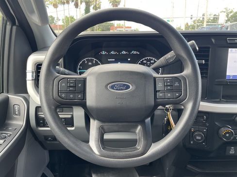 Used 2024 Ford F250 XLT w/ FX4 Off-Road Package AWD/4WD image 25
