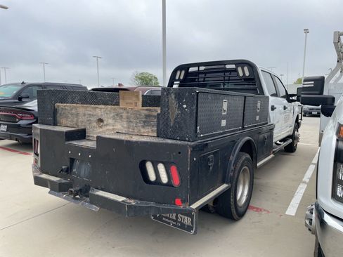 Used 2020 Ford F350 XL w/ Power Equipment Group image 4