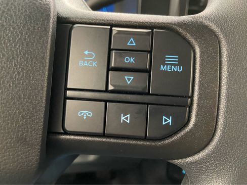 New 2026 Ford F250 XLT w/ XLT Premium Package AWD/4WD image 17