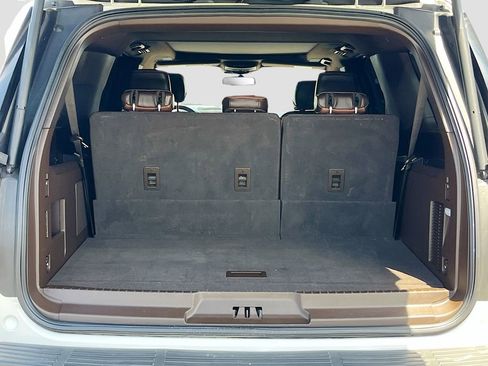 Used 2024 Ford Expedition Max King Ranch RWD image 28