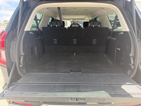 Used 2025 Ford Expedition Max Platinum AWD/4WD image 30