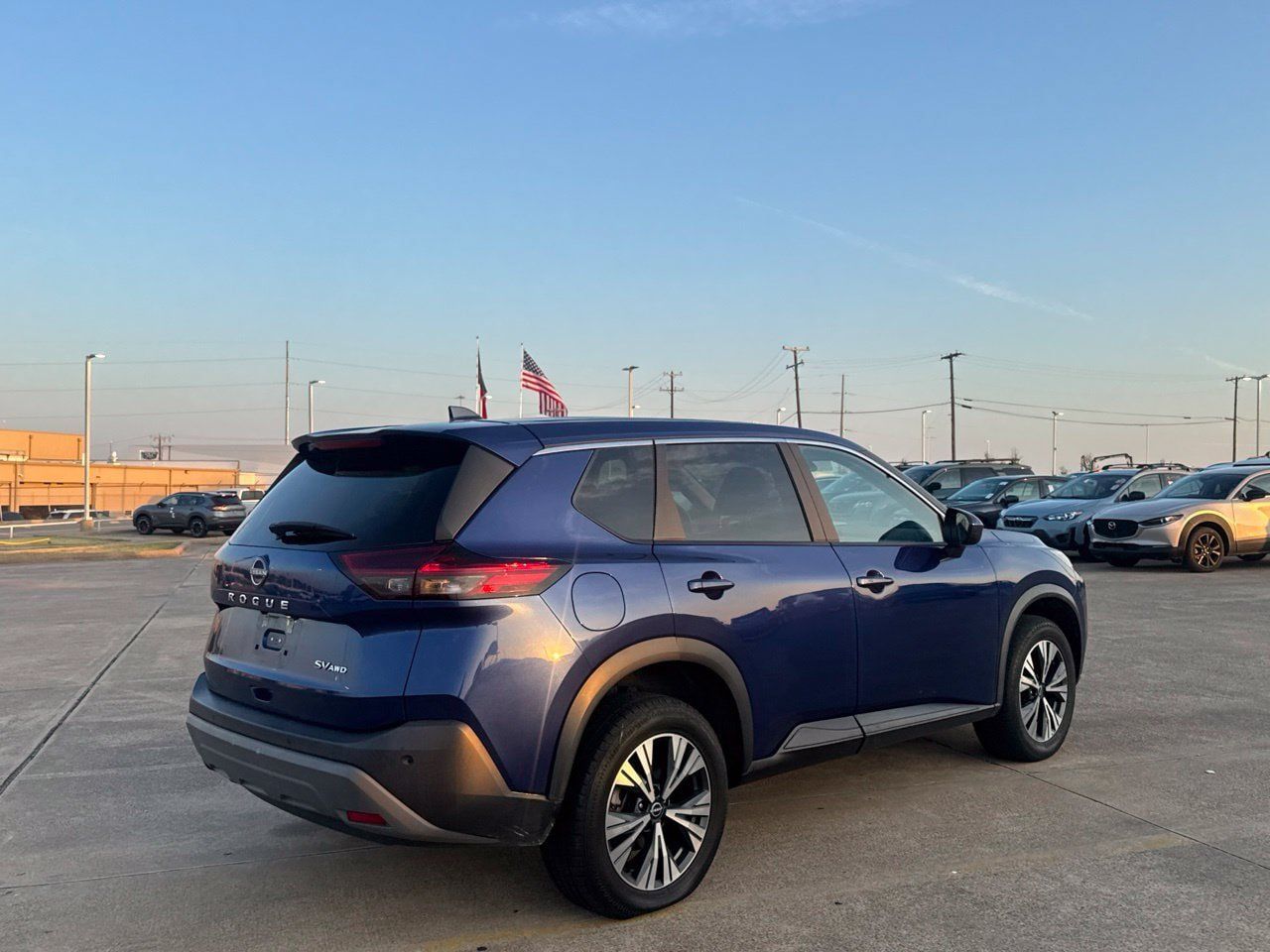 Used 2023 Nissan Rogue SV AWD/4WD image 22