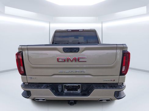 Used 2022 GMC Sierra 1500 AT4 image 4