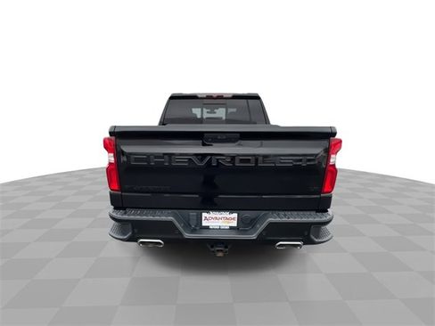Used 2021 Chevrolet Silverado 1500 LT Trail Boss w/ Convenience Package II image 7