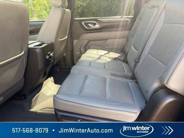Used 2023 GMC Yukon XL SLT w/ SLT Premium Package AWD/4WD image 23