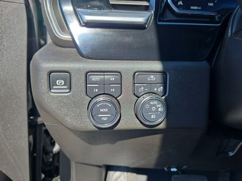 Used 2025 Chevrolet Silverado 1500 RST AWD/4WD image 20