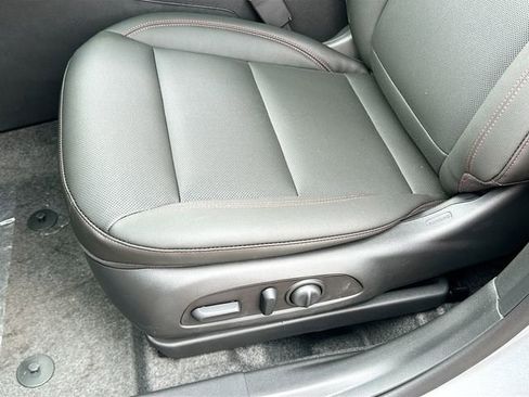 New 2026 Chevrolet Trax RS w/ Driver Confidence Package FWD image 20