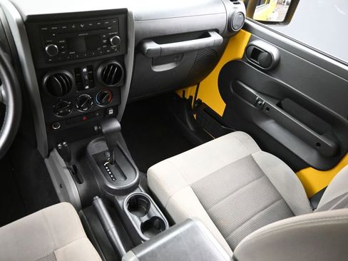 Used 2008 Jeep Wrangler X image 14