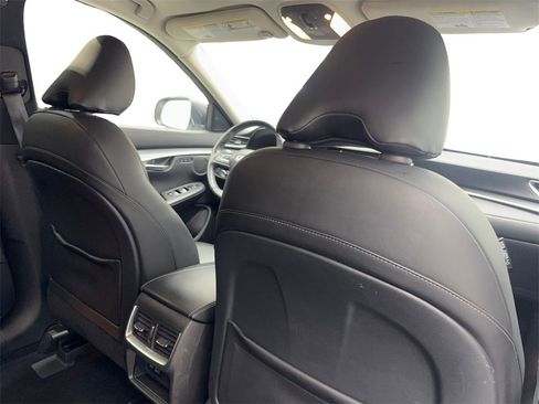 Used 2024 INFINITI QX50 Luxe image 41