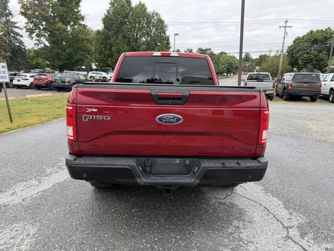 Used 2017 Ford F150 XLT w/ Equipment Group 302A Luxury AWD/4WD image 4