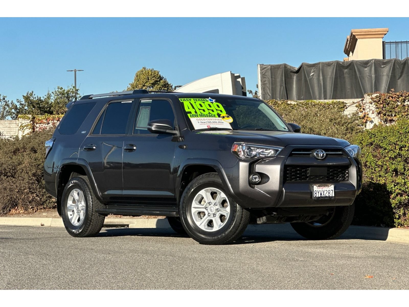 Certified 2022 Toyota 4Runner SR5 Premium w/ Moonroof Package RWD image 2
