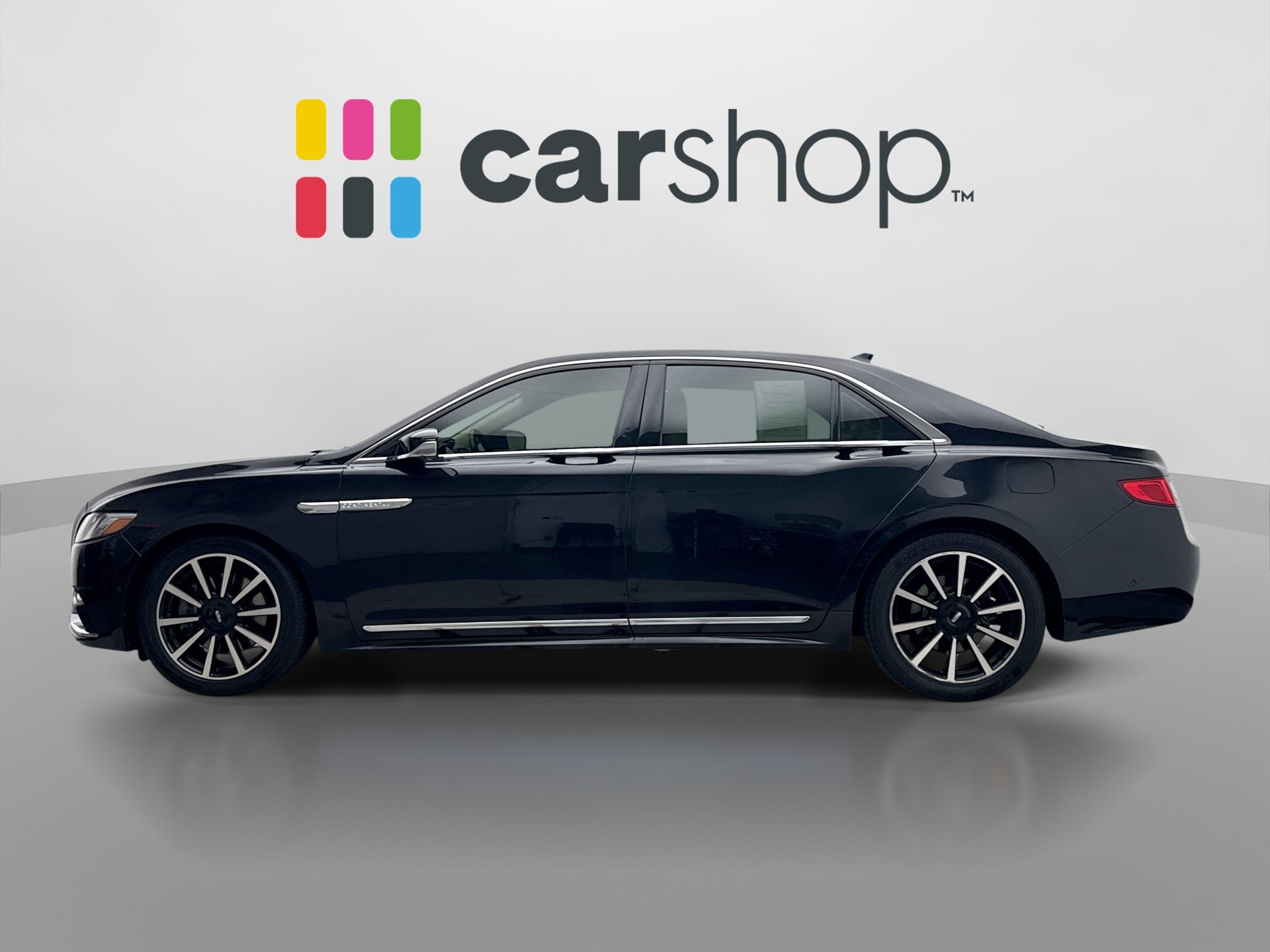 Used 2020 Lincoln Continental Reserve AWD/4WD image 2