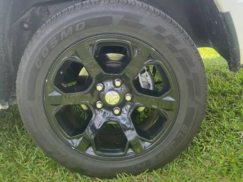 Used 2018 RAM 1500 Tradesman RWD image 10
