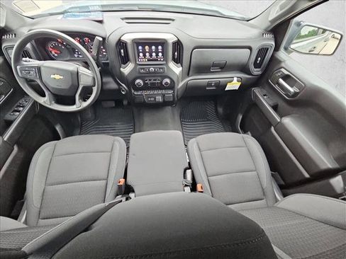 Used 2024 Chevrolet Silverado 1500 Custom RWD image 17