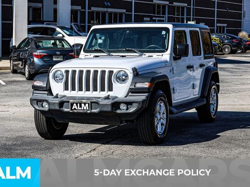Used 2019 Jeep Wrangler Unlimited Sport S image 3