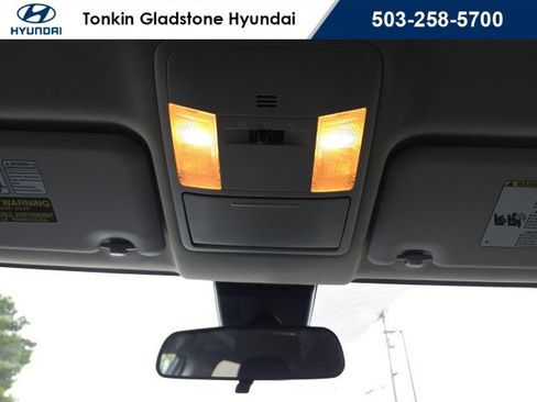 Used 2017 Toyota RAV4 LE image 21