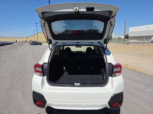 Used 2023 Subaru Crosstrek 2.0i Premium AWD/4WD image 16