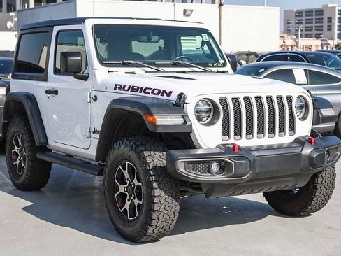 Used 2018 Jeep Wrangler Rubicon image 3
