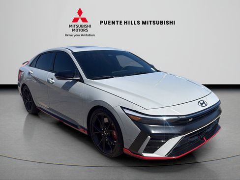 Used 2024 Hyundai Elantra N FWD image 3