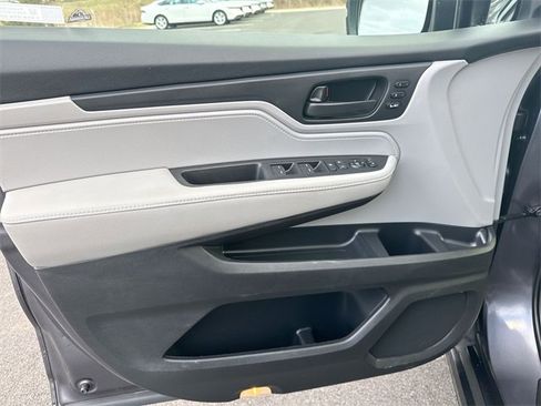 Used 2022 Honda Odyssey EX-L image 14