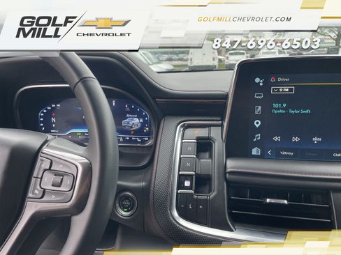 Used 2024 Chevrolet Tahoe RST w/ Luxury Package AWD/4WD image 19