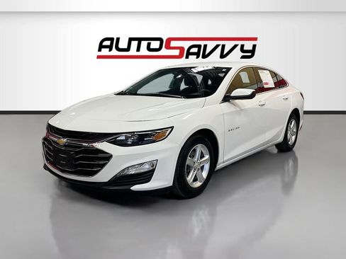 Used 2024 Chevrolet Malibu LT FWD image 3