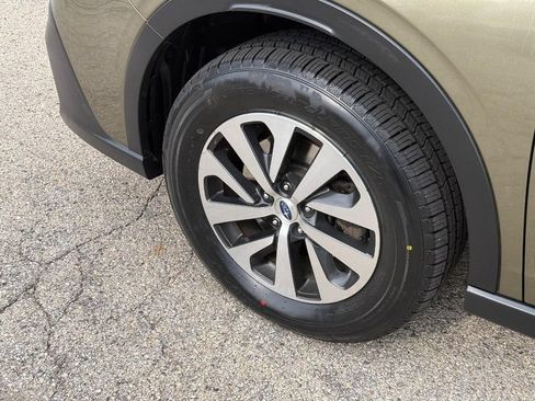 Used 2022 Subaru Outback Premium AWD/4WD image 10