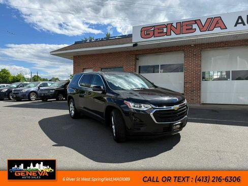 Used 2018 Chevrolet Traverse LS FWD image 3