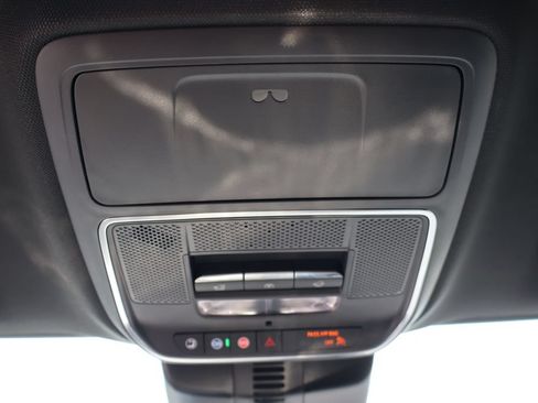 New 2026 Chevrolet Traverse High Country w/ LPO, Floor Liner Package AWD/4WD image 19