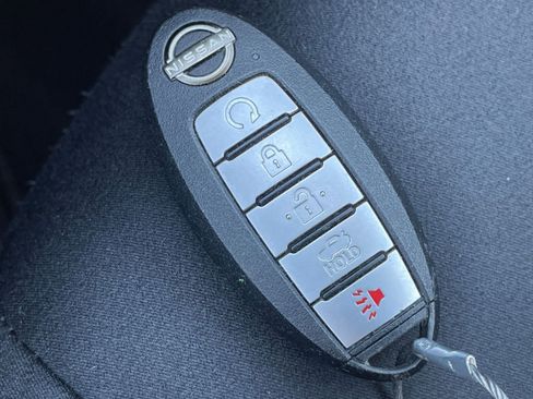 Used 2025 Nissan Altima 2.5 SV image 24